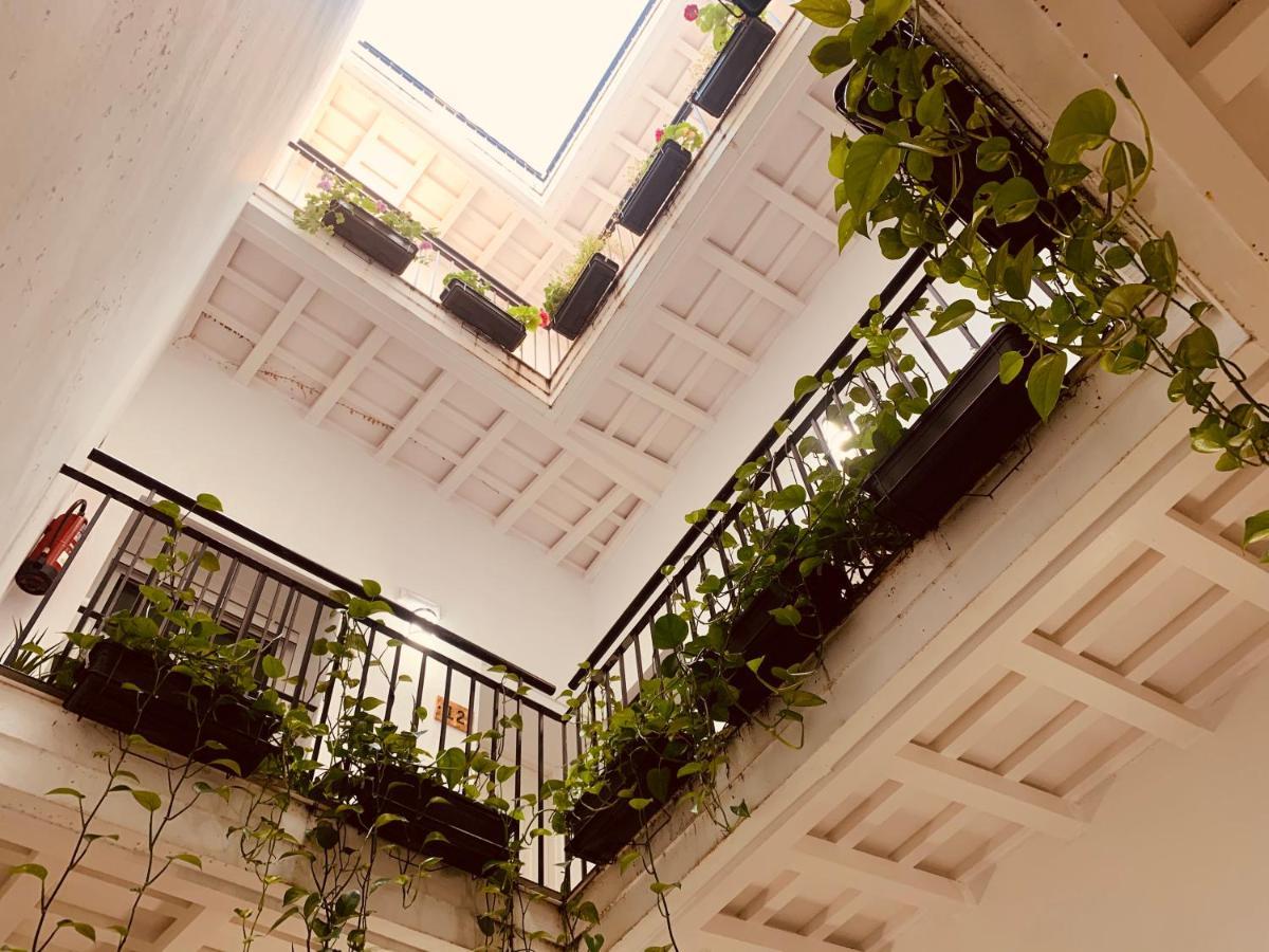 La Casa Morada Apartment Cadiz Exterior photo